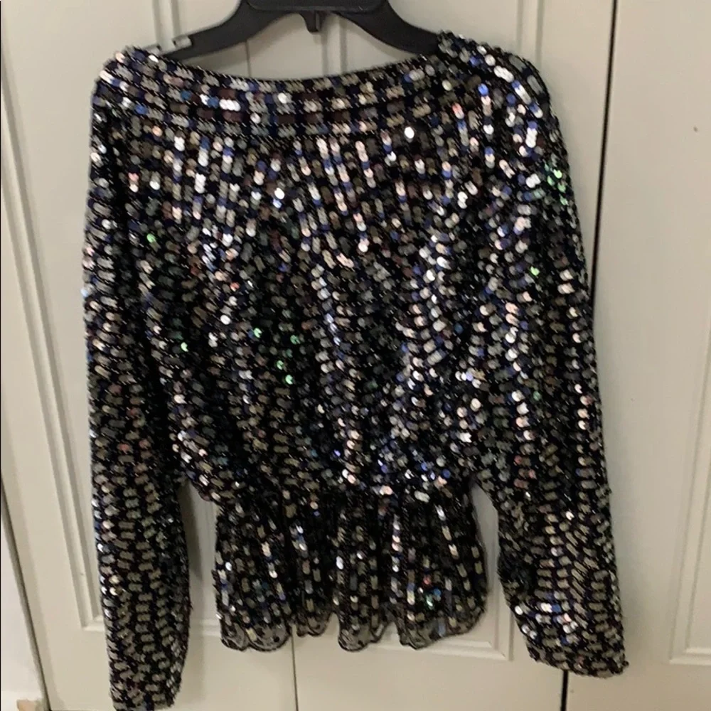 Sequins peplum top - Picture 8 of 8